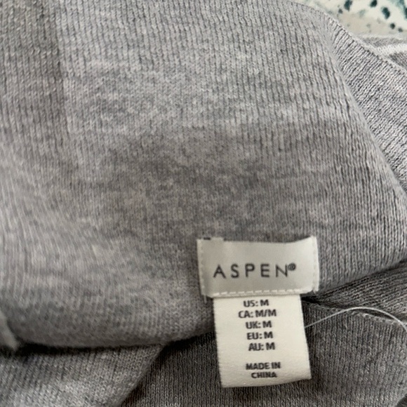 Aspen Gray Chevron Women's tunic Sweater size medium - Picture 4 of 5